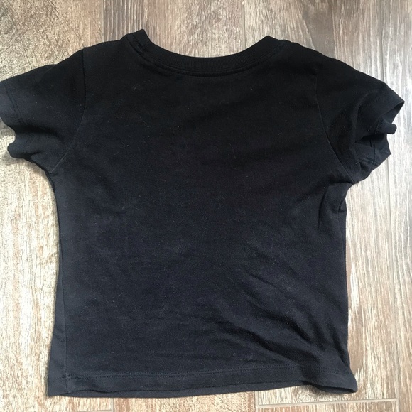 Guns N’ Roses baby tee short sleeve crop top. - Picture 5 of 6